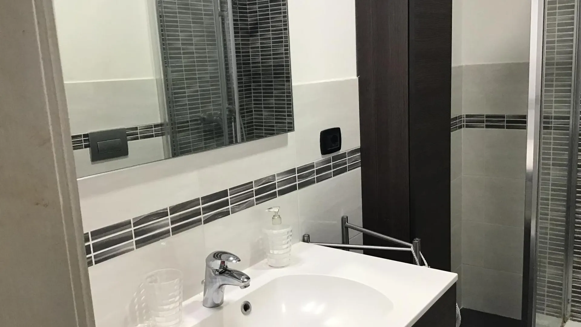Silent Flat Between Duomo And Navigli Milan Apartment